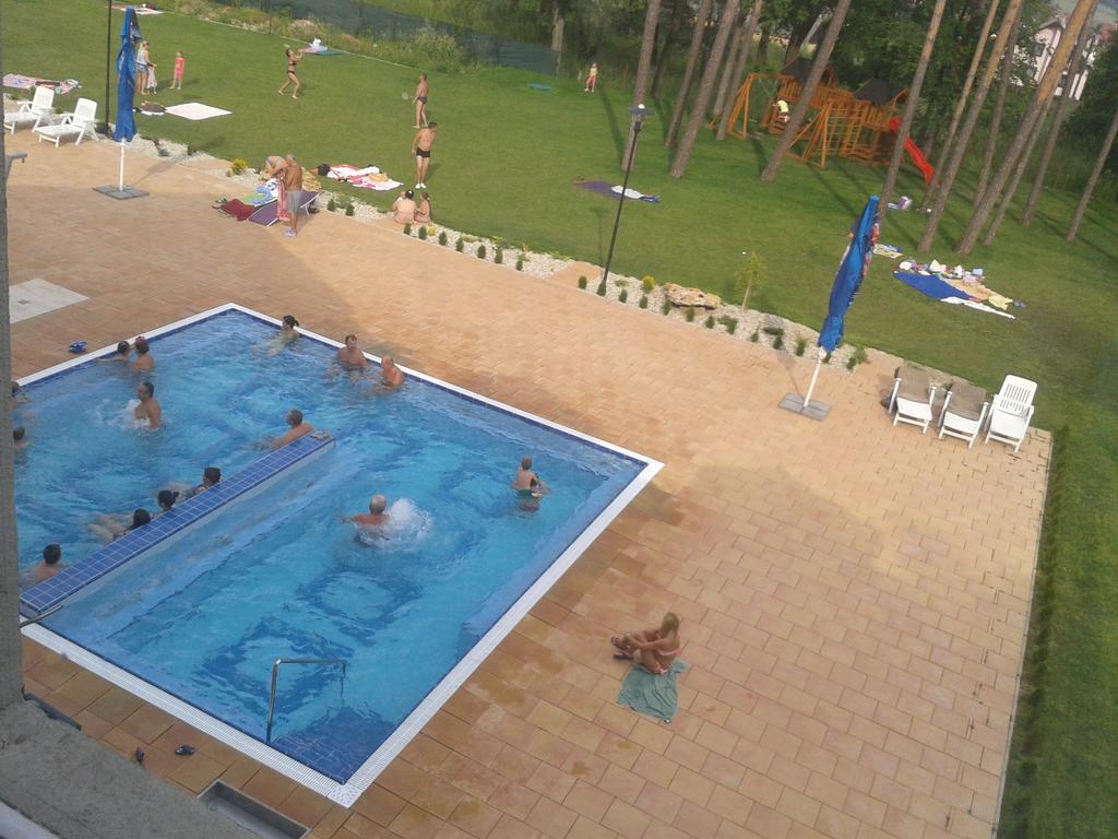 甘诺夫水上Spa旅馆 Gánovce 外观 照片